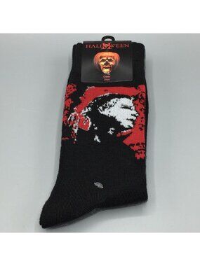 Halloween II There is no Place to Hide Michael Myers Men's Crew Socks Set of 2